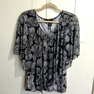 New with tag Susan Lawrence size L blouse top